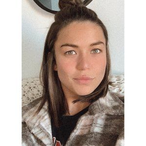 Meet your Posher, Alysha